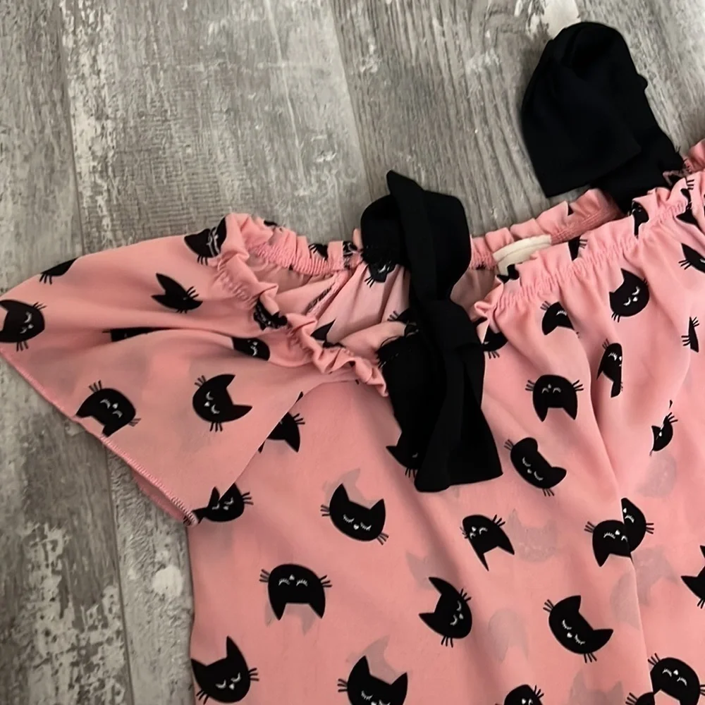 Lily Bleu Cat Top Size Medium 10/12